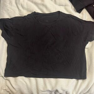 Lululemon Cates cropped t shirt